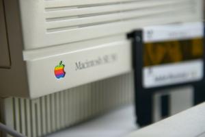 apple salta a m7 ia