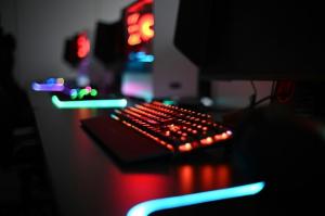 windows 11 aggiornamento agosto led rgb giochi